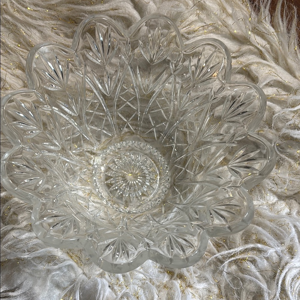 Elegant Crystal Cut Glass Bowl
